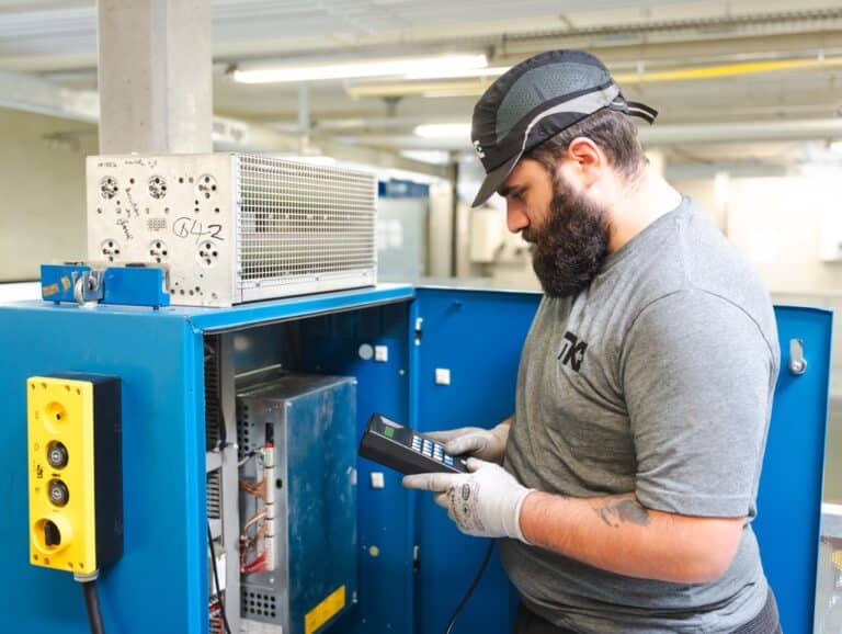 metiers-ascenseur-cite-des-formations-tours-6
