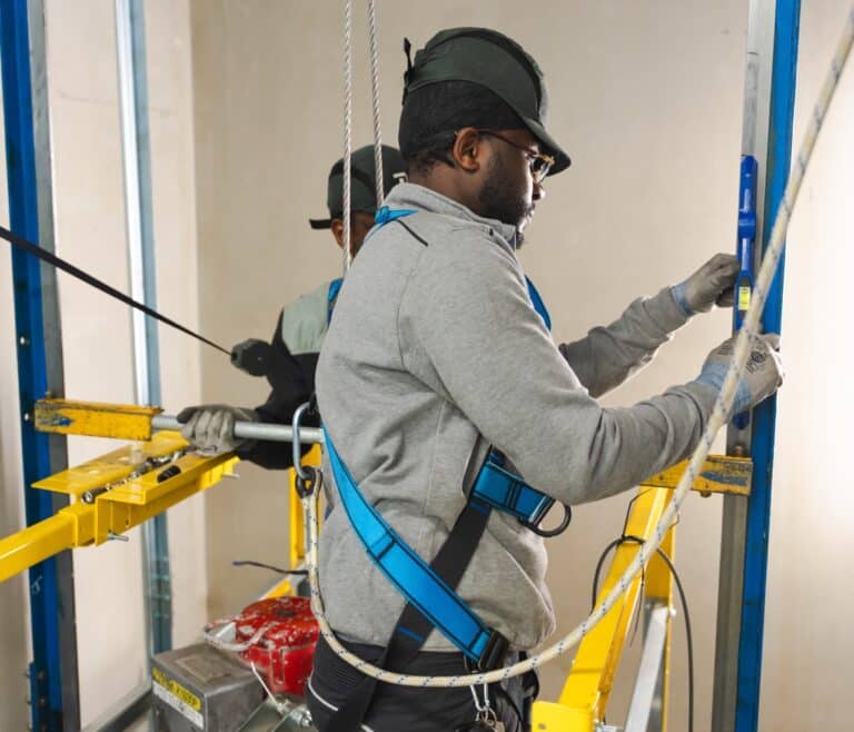 metiers-ascenseur-cite-des-formations-tours-8