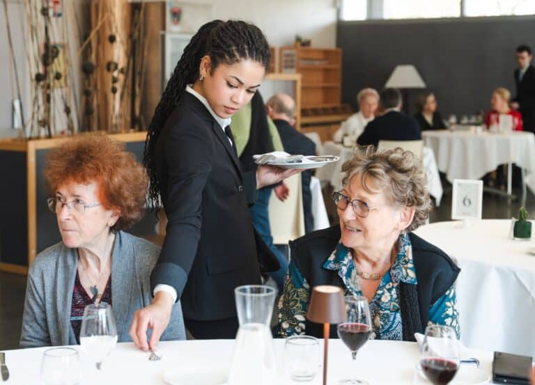 service-restauration-cite-des-formations-tours-11